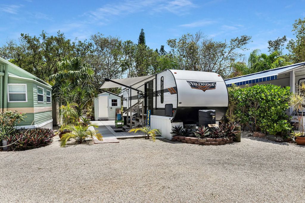 101551 Overseas Highway # 148, Key Largo