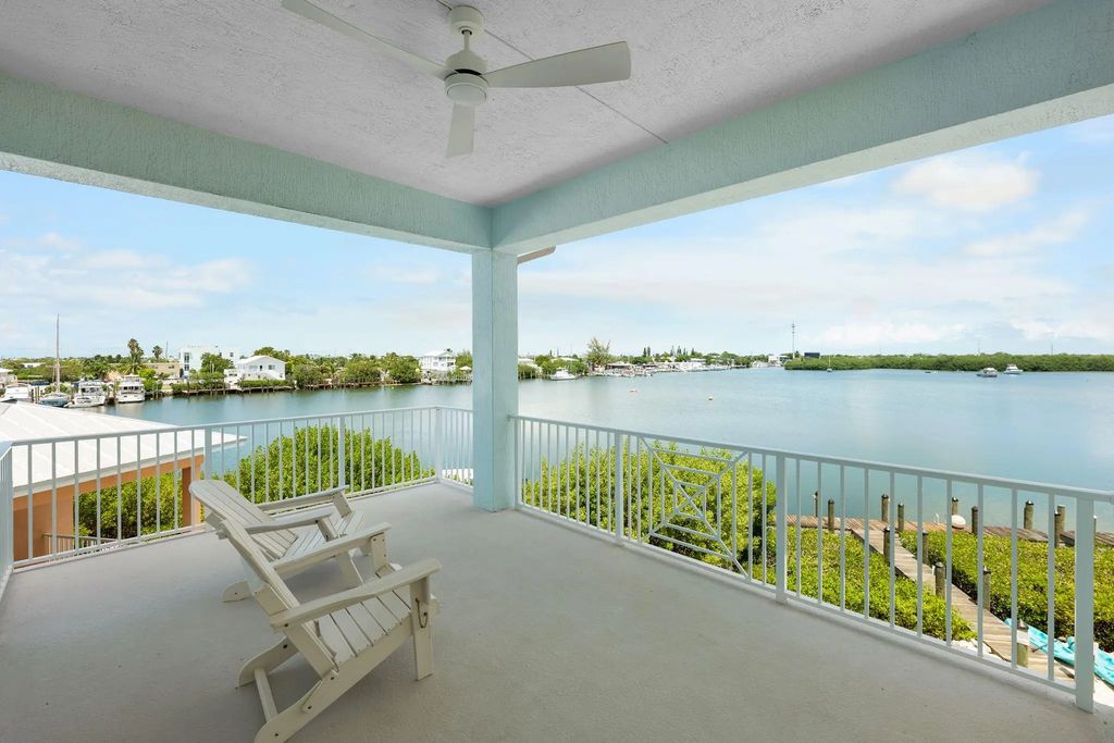 171 Avenue D, Marathon