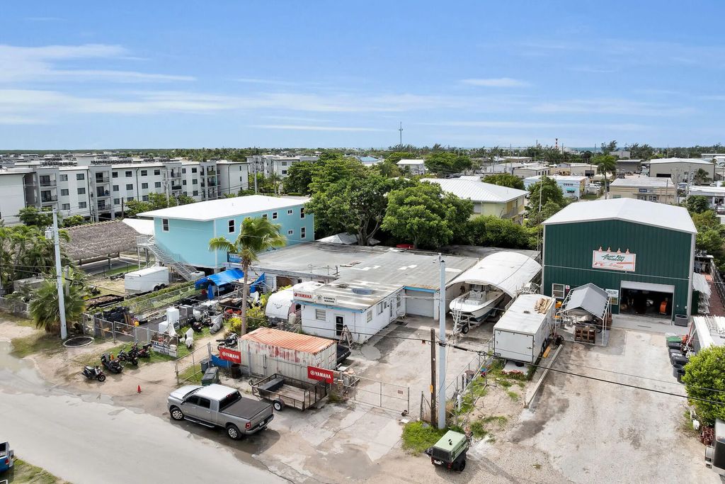5670 Laurel Avenue, Stock Island