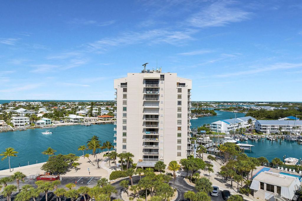 2000 Coco Plum Drive 503, Marathon