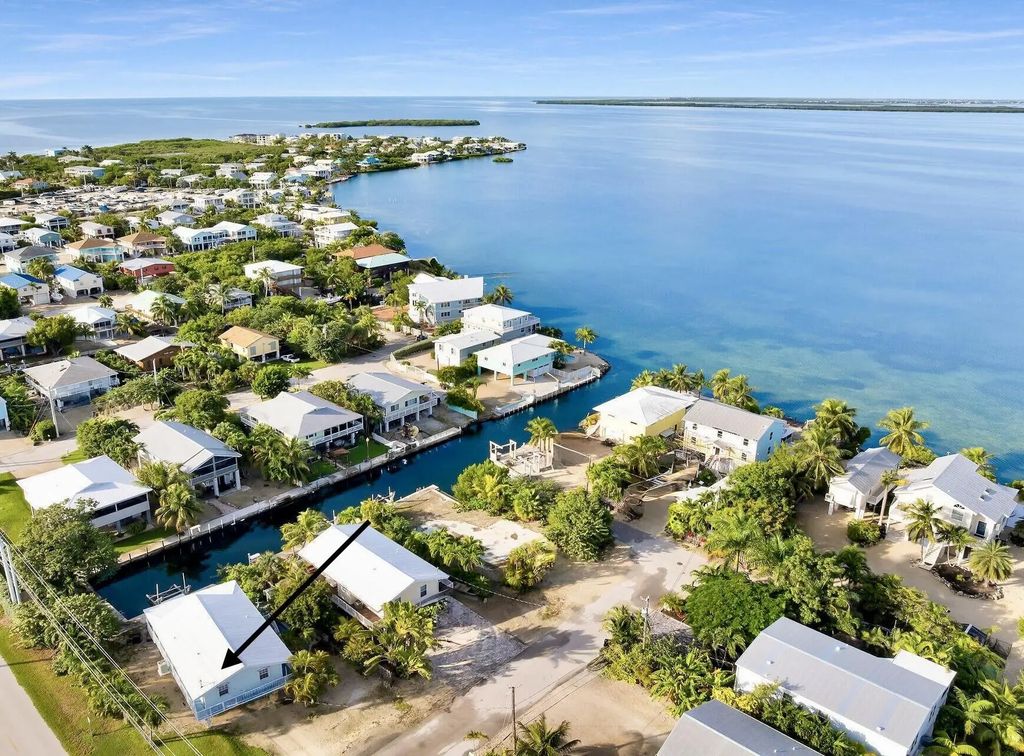22968 Drake Lane, Cudjoe Key
