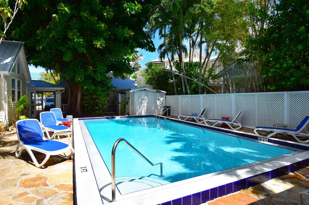 714 Olivia Street # 6, Key West