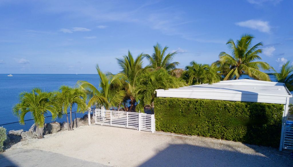 301 Little Miss Muffett Lane, Key Largo