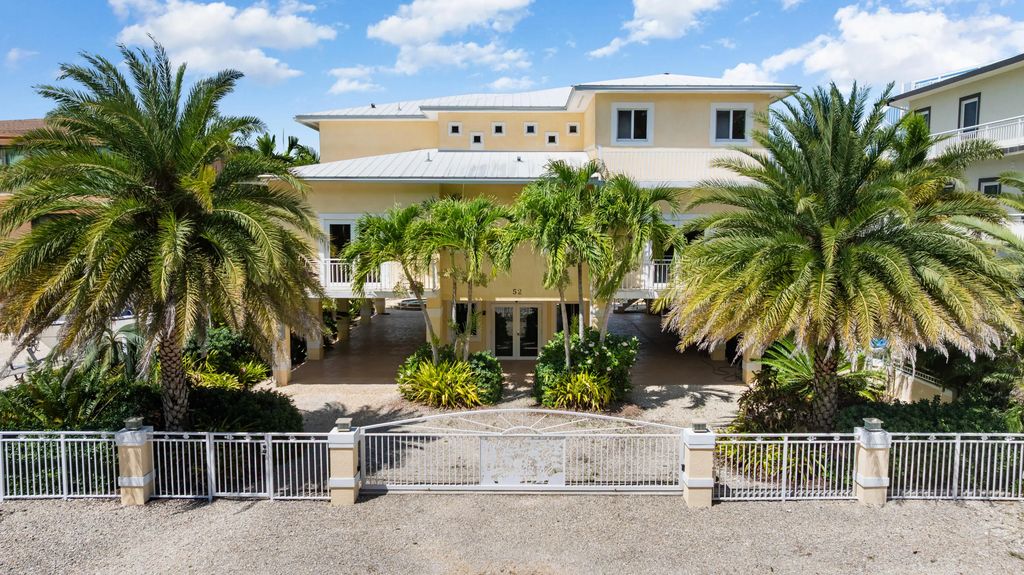 52 S Andros Road, Key Largo