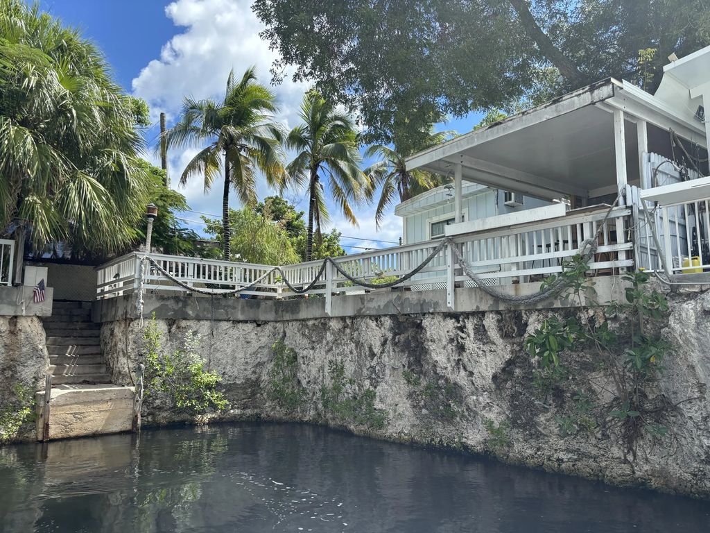 101 1st Court, Key Largo