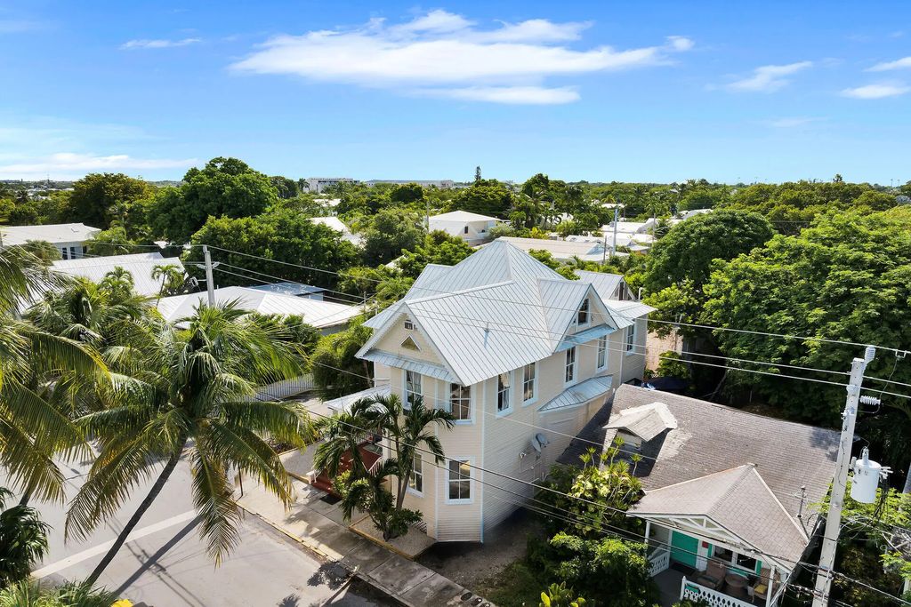 1220 Newton Street 5, Key West