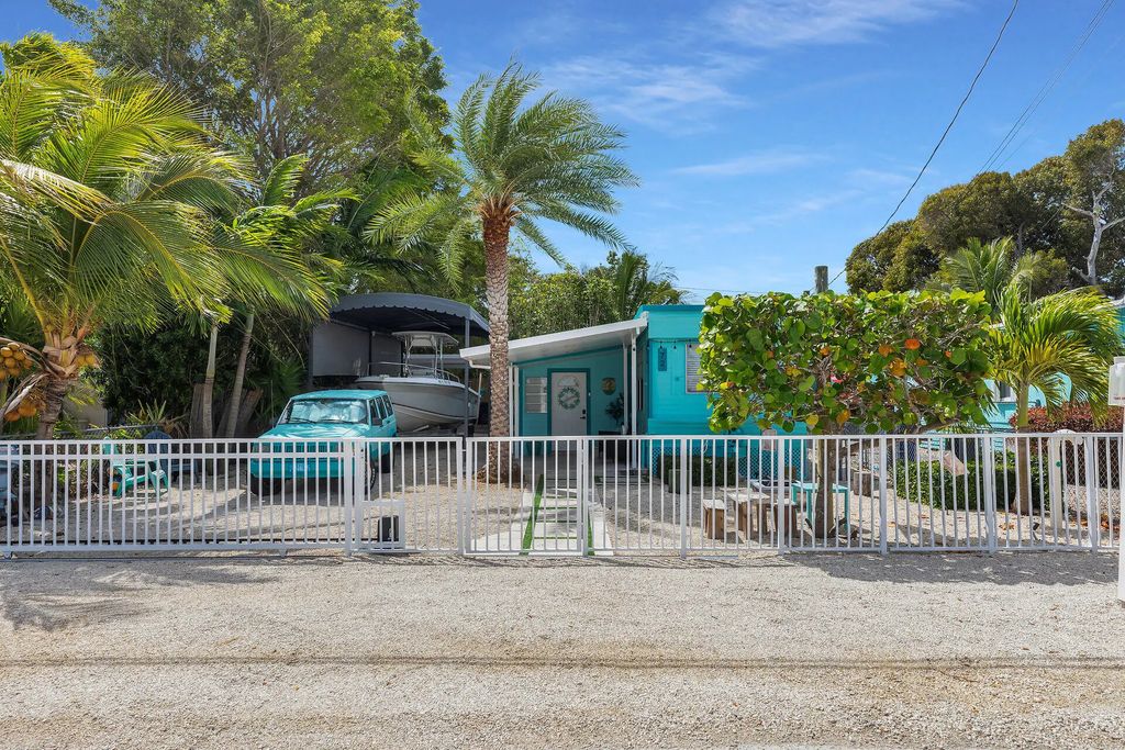 72 Avenue C, Key Largo