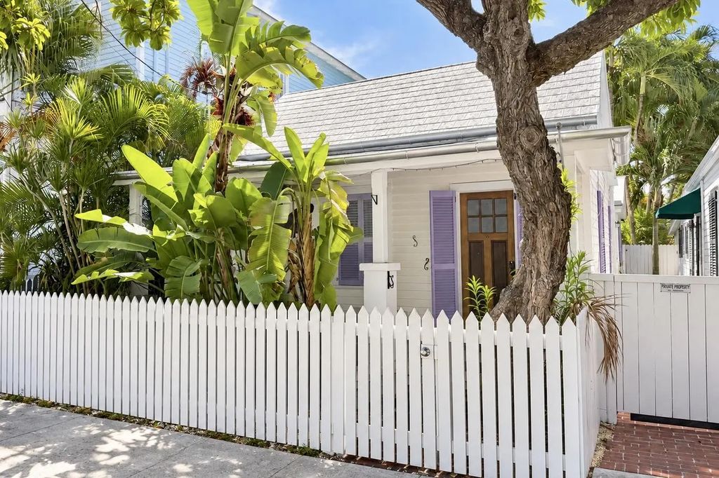 418 Amelia Street, Key West