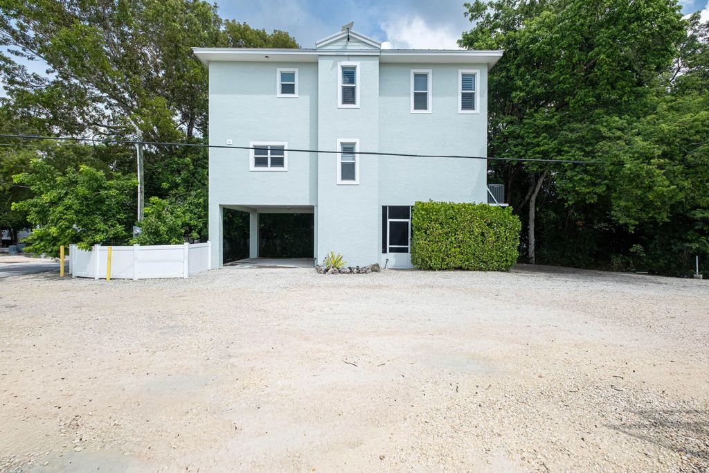 91 Holiday Boulevard, Key Largo