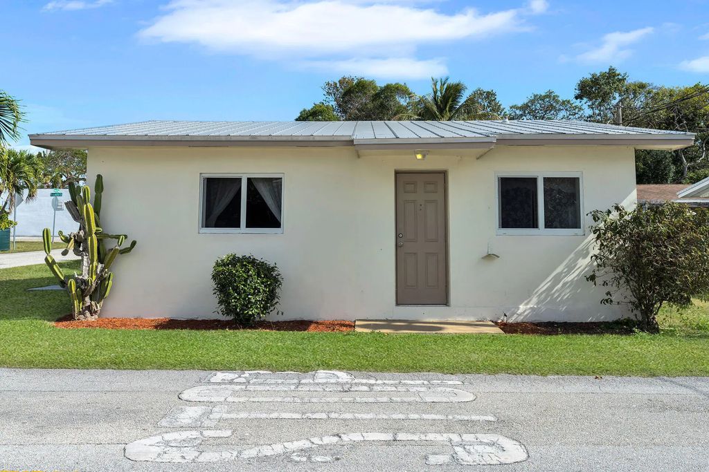 62 Silver Springs Drive, Key Largo