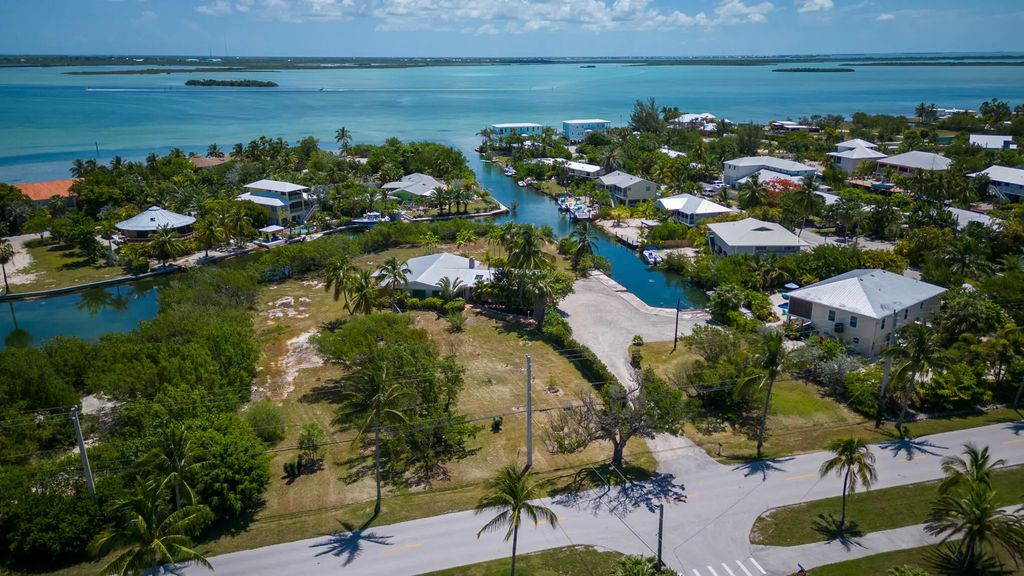 1151 Sugarloaf Boulevard, Sugarloaf Key