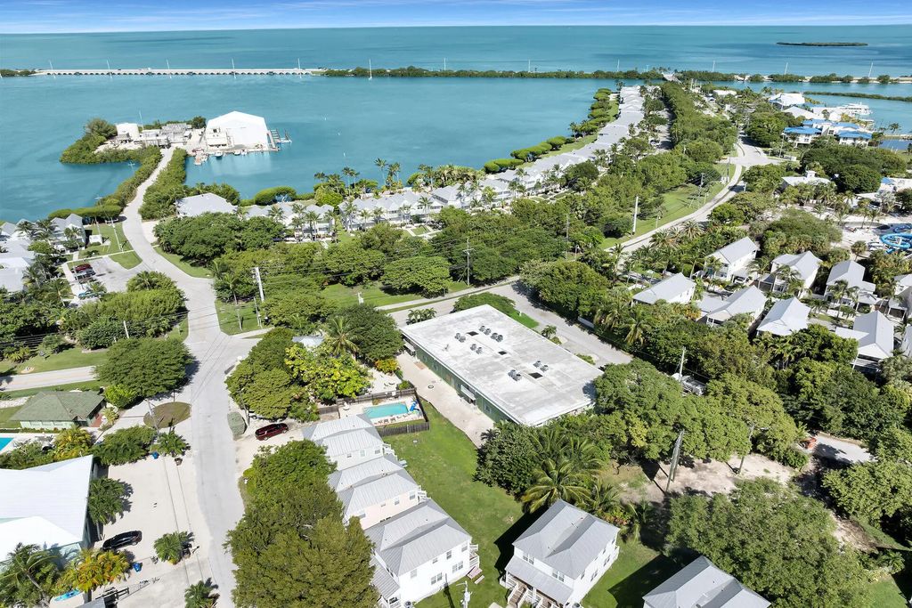 1129 Pebble Beach Lane Apt 11, Duck Key