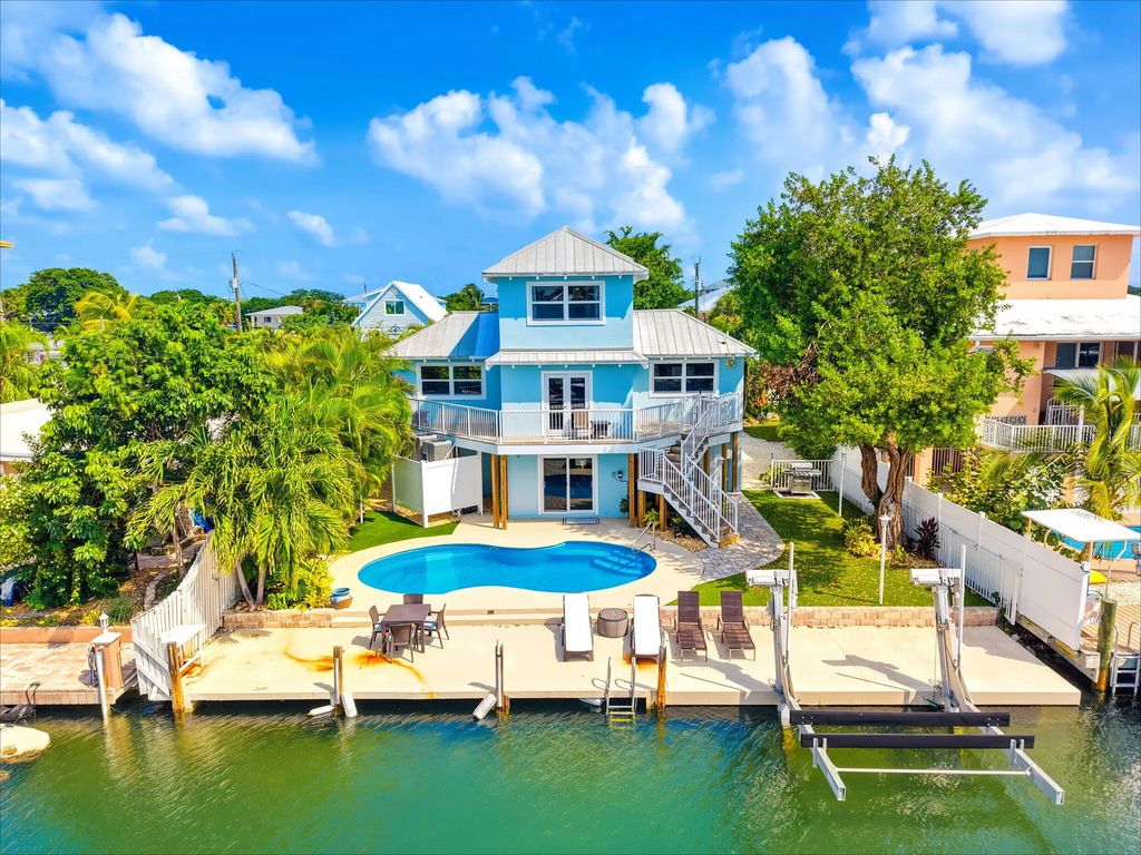 2143 Yellowtail Drive, Marathon