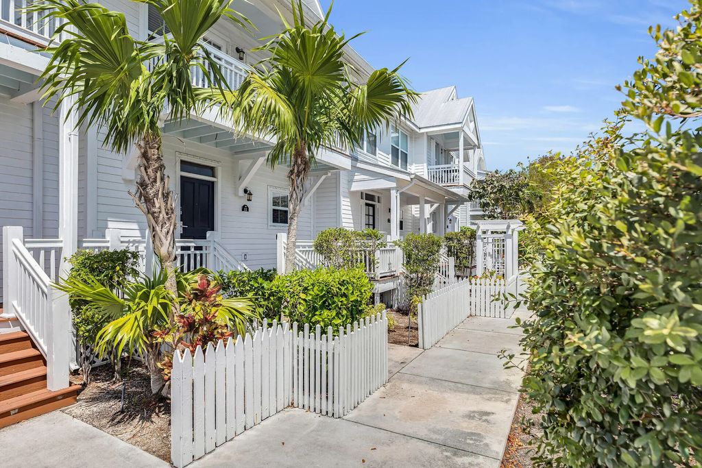 12399 Overseas Highway 12, Marathon