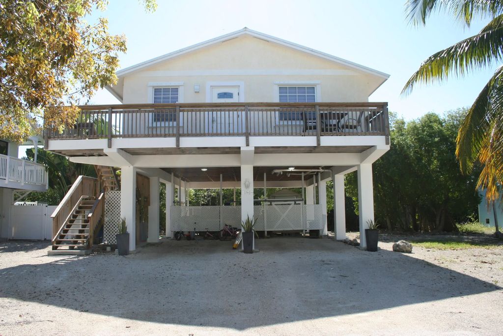 150 Peace Avenue, Key Largo