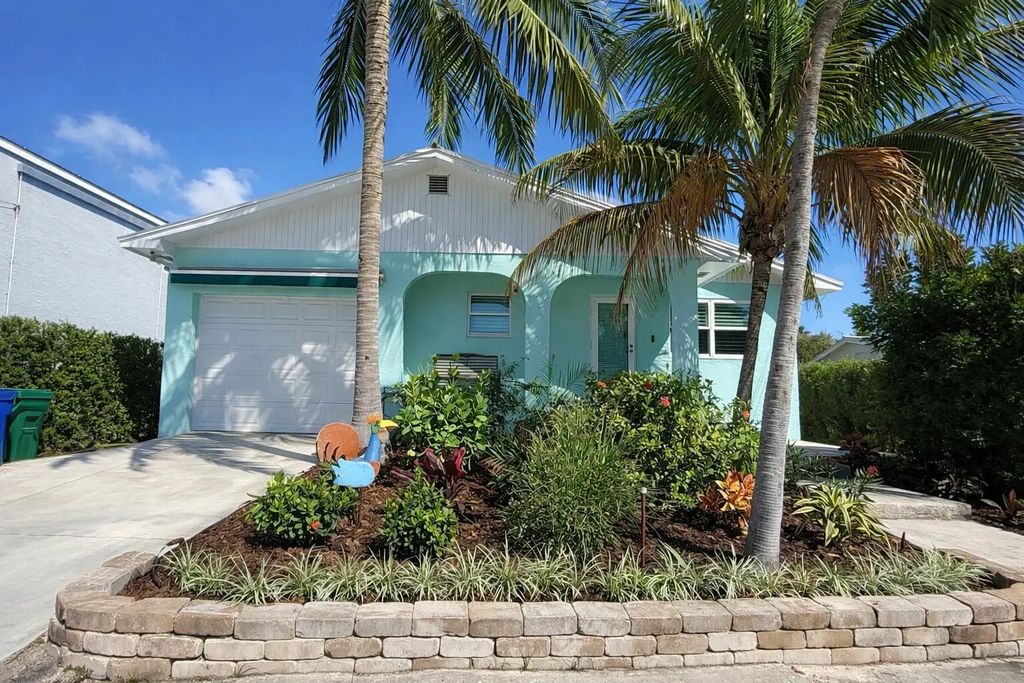 1613 Trinidad Drive, Key West
