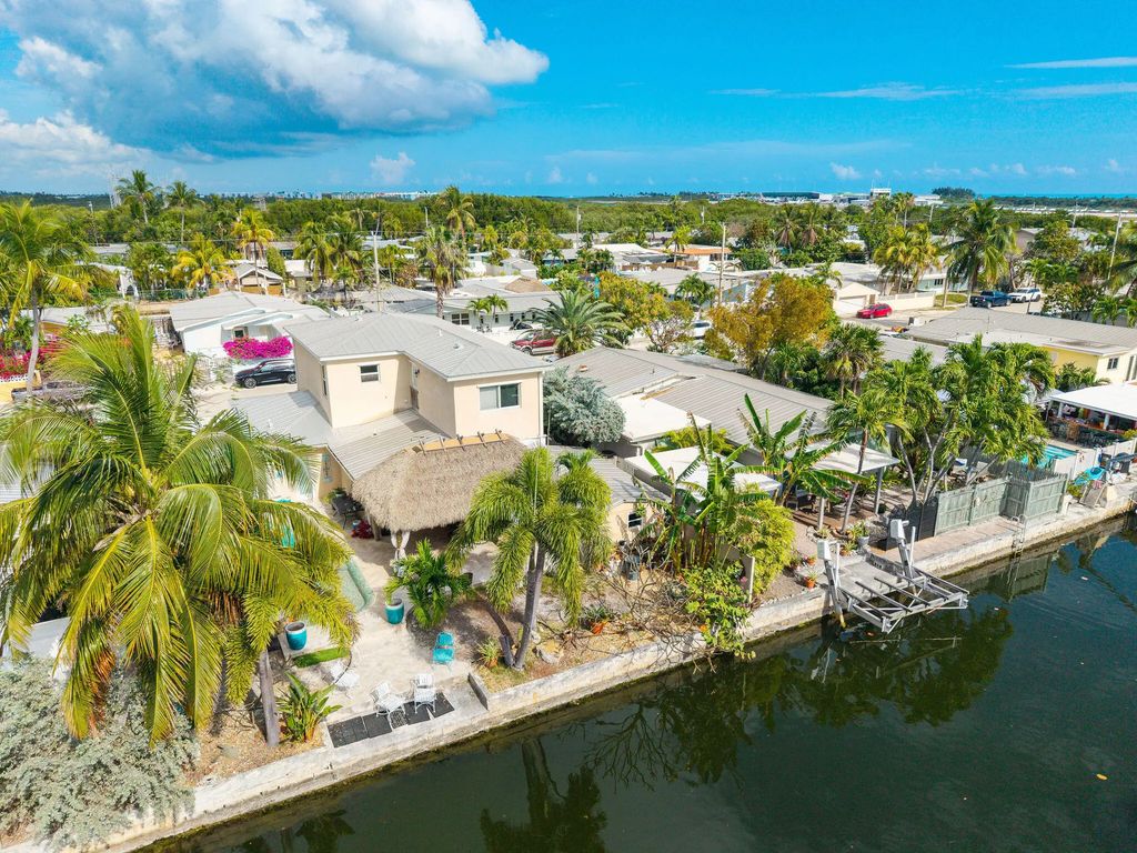 1620 Jamaica Drive, Key West