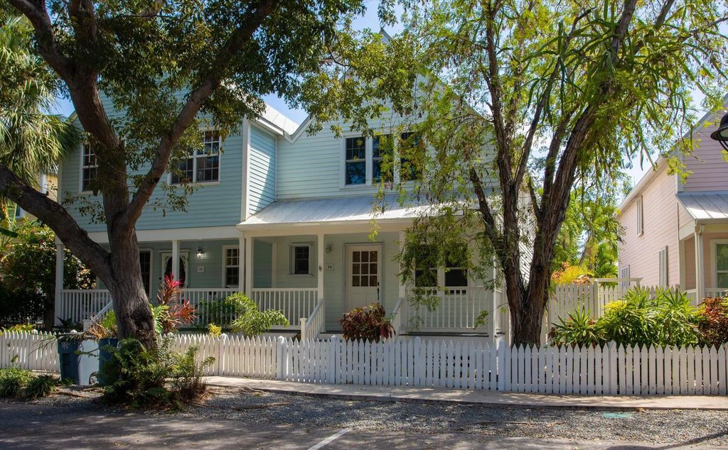 34 Golf Club Drive, Key West