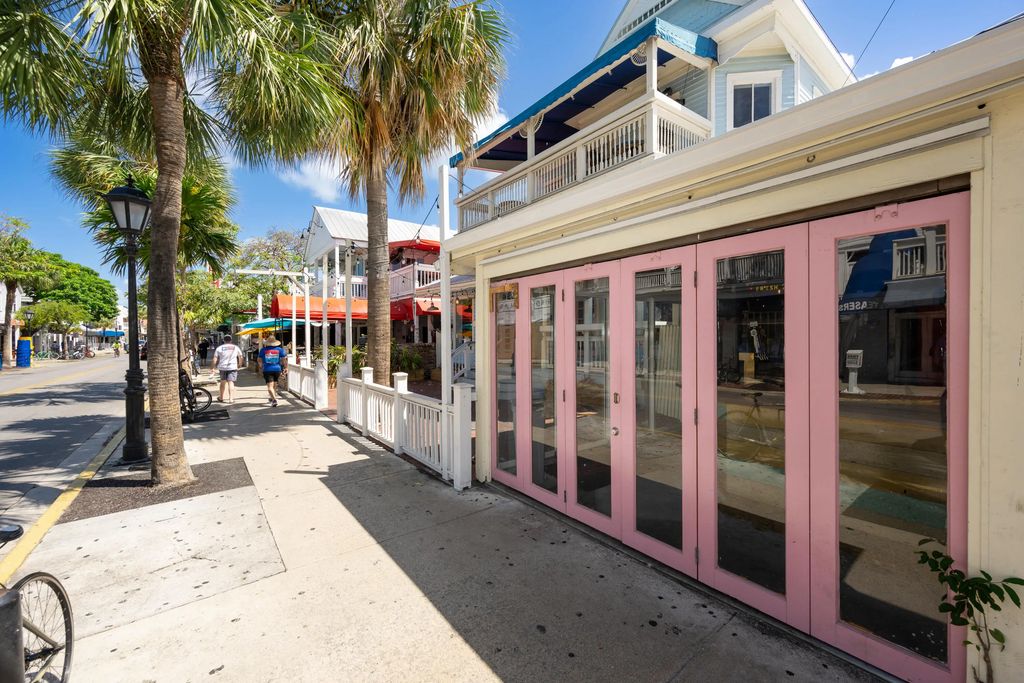 221 Duval Street 2, Key West