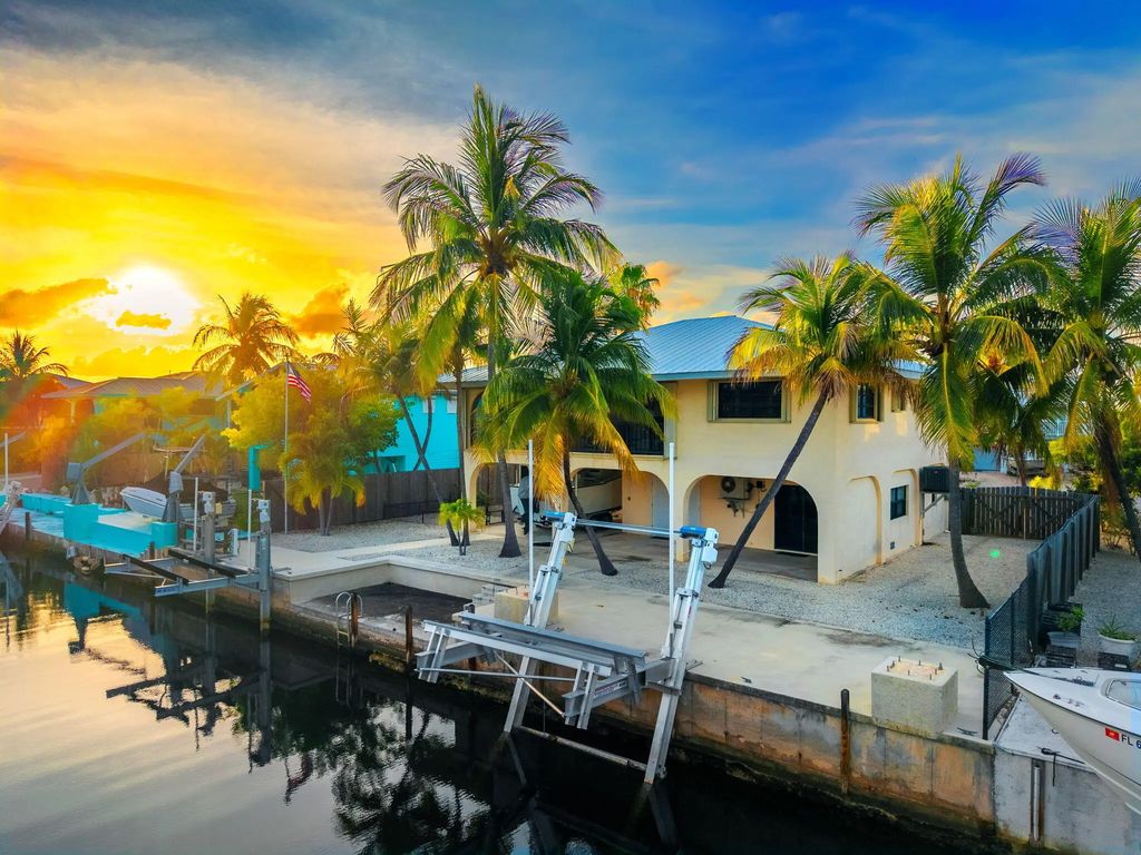29424 Forrestal Avenue, Big Pine Key