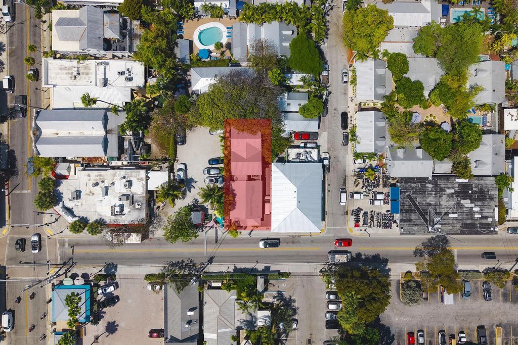 513 Truman Avenue, Key West