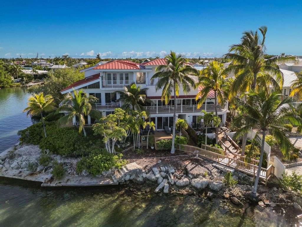 32 Hilton Haven Road Apt 5, Key West