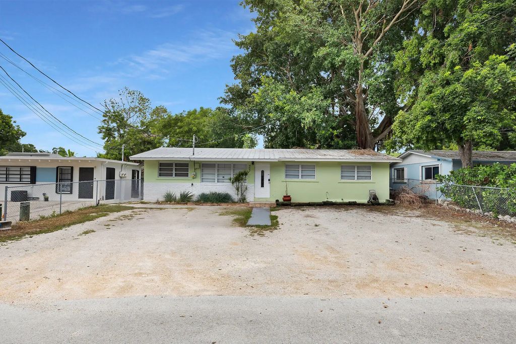 664 Colson Drive, Key Largo