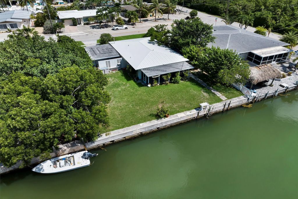 11285 3rd Avenue Gulf, Marathon