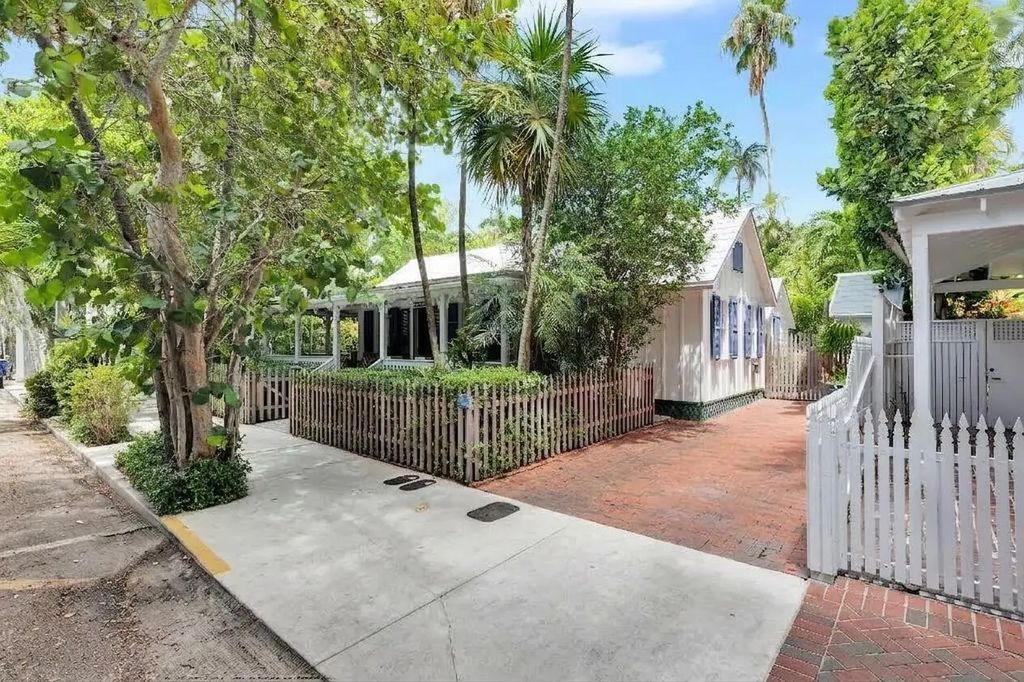 613 Margaret Street, Key West