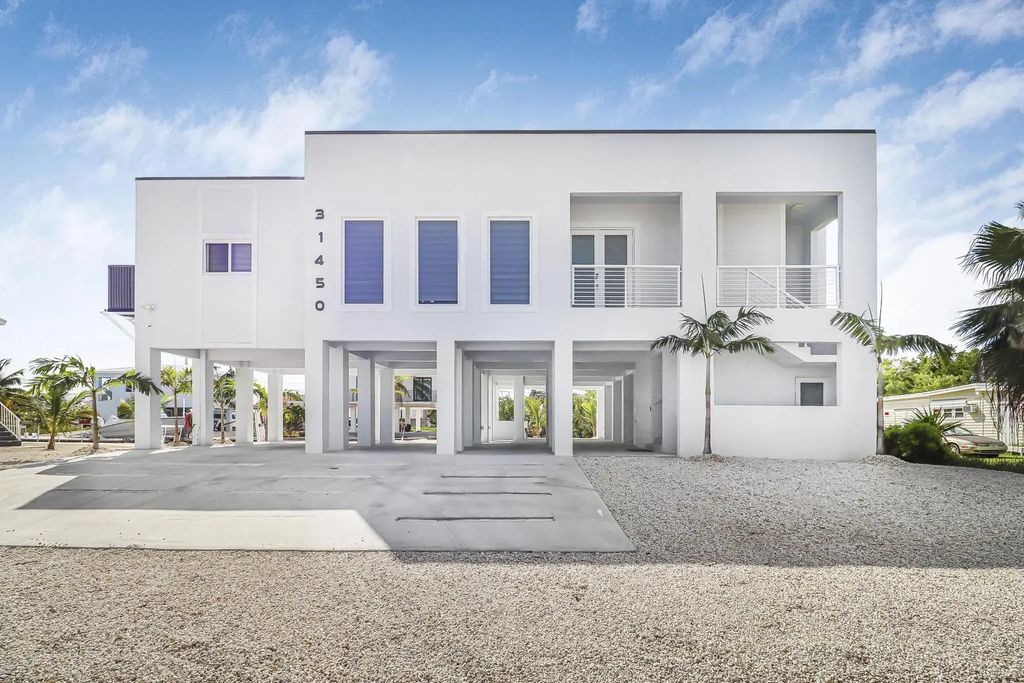 31450 Avenue G, Big Pine Key