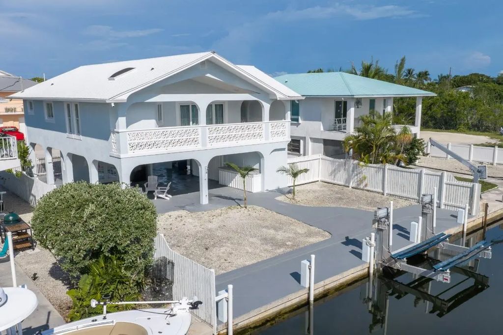 3667 S Southseas Street, Big Pine Key