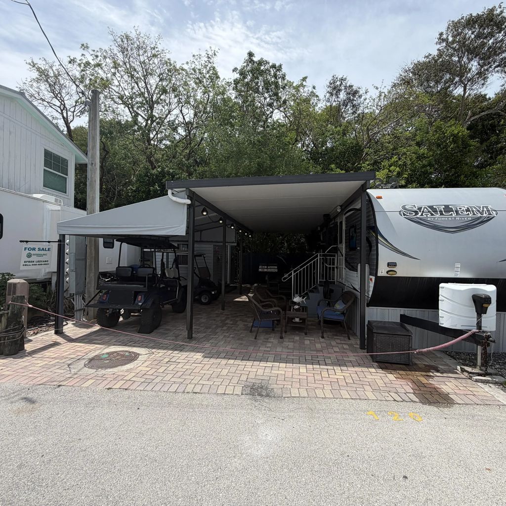 325 Calusa Street 120, Key Largo