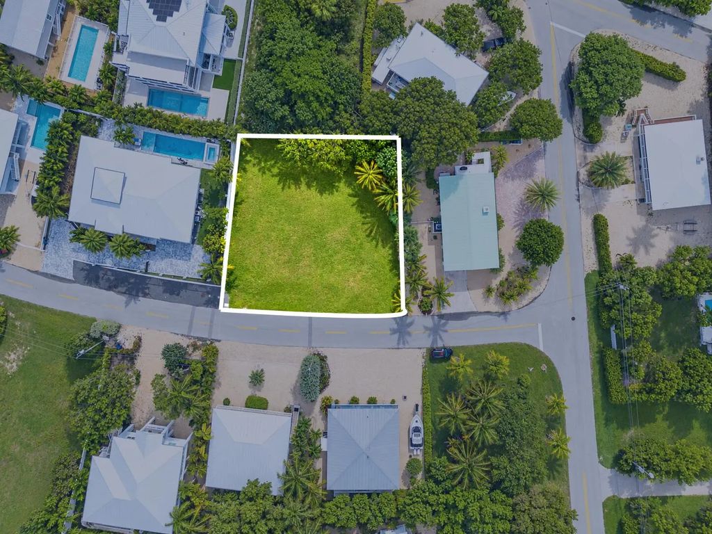 218 Schooner Lane, Duck Key