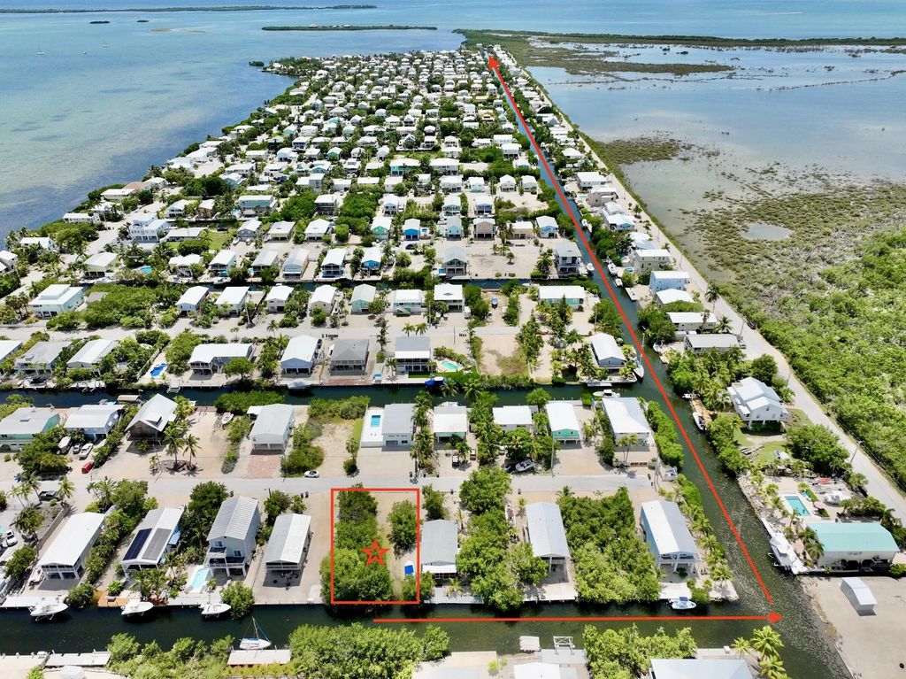 27347 Martinique Lane, Ramrod Key