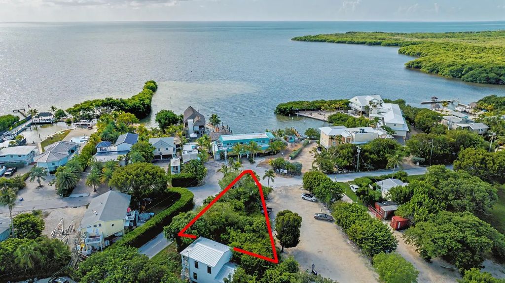 15 Oceanview Boulevard, Key Largo