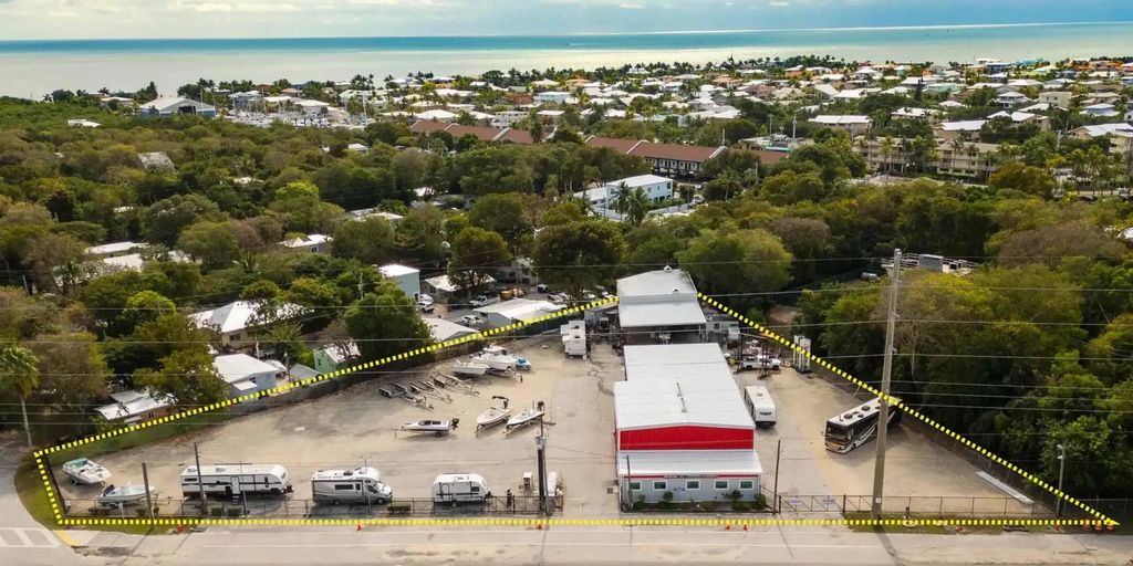 100099 Overseas Highway, Key Largo