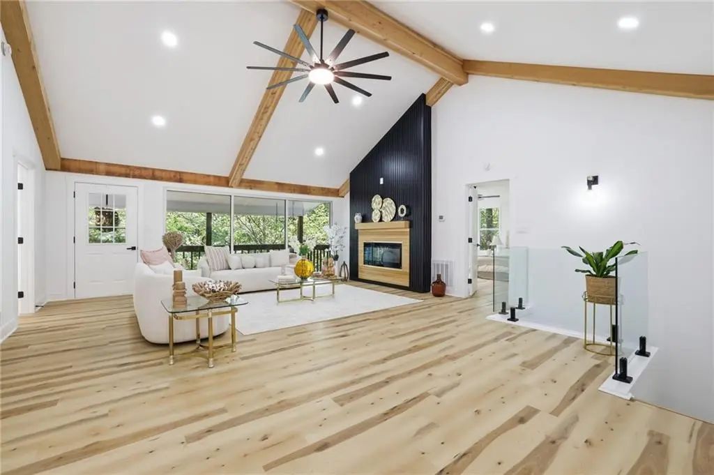 130 Council Oak Loop, Waleska