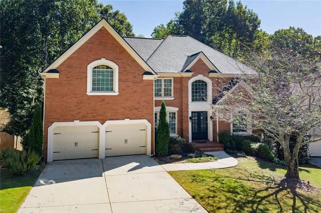 290 Edwardton Court, Roswell