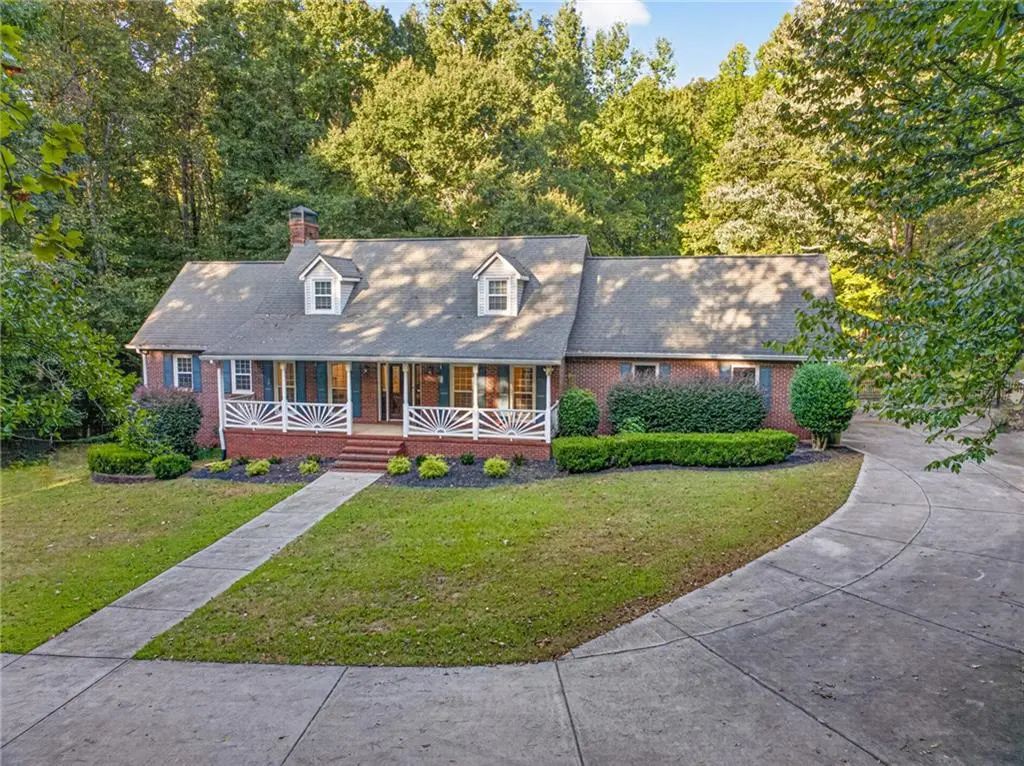 94 Deer Creek Trail, Hoschton