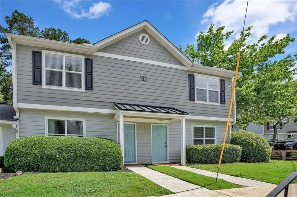 Unit C - 133 Bentley Parkway, Woodstock