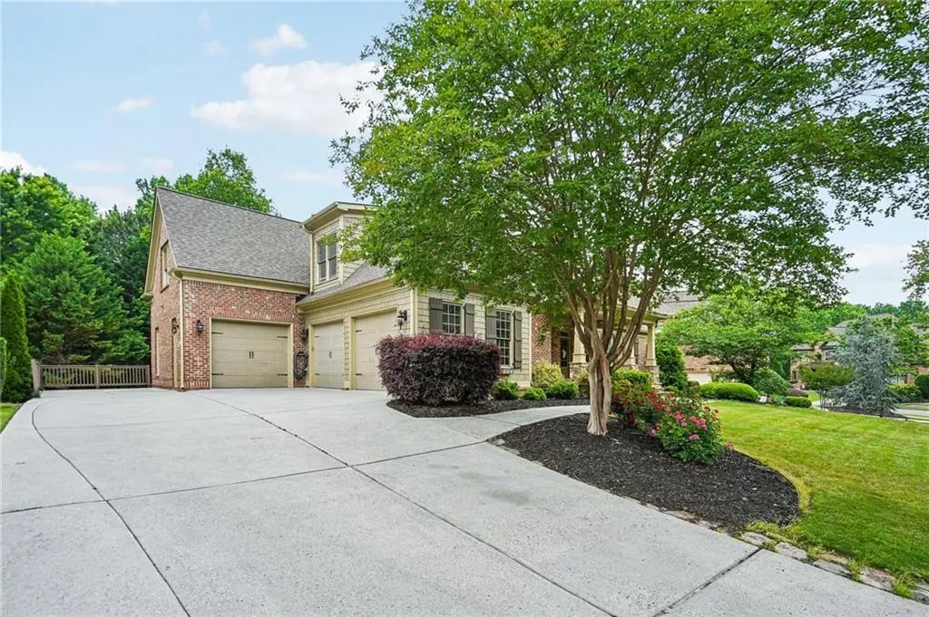 2919 Hidden Falls Drive, Buford