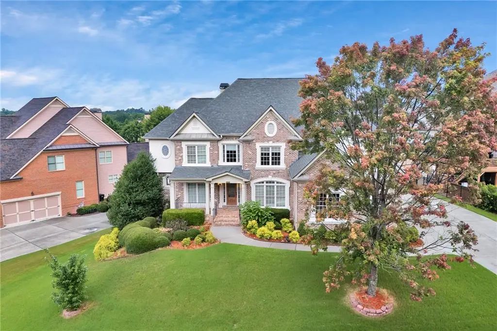 2552 Stone Manor Drive, Buford