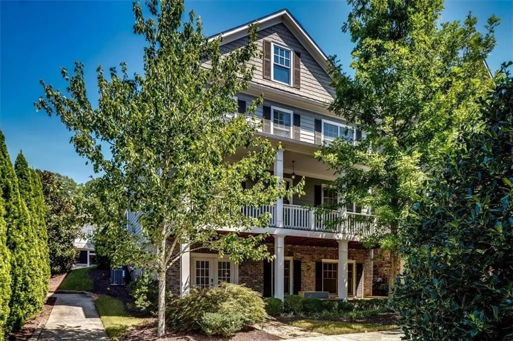 202 Golden Banner Avenue, Marietta
