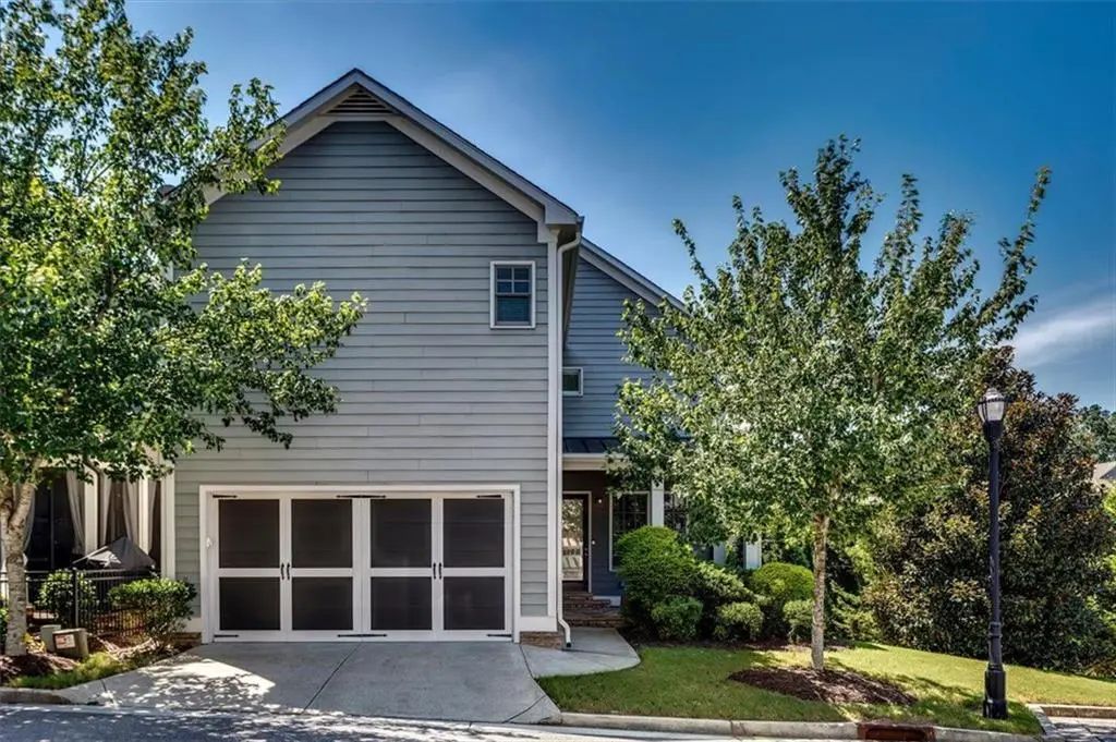 202 Golden Banner Avenue, Marietta