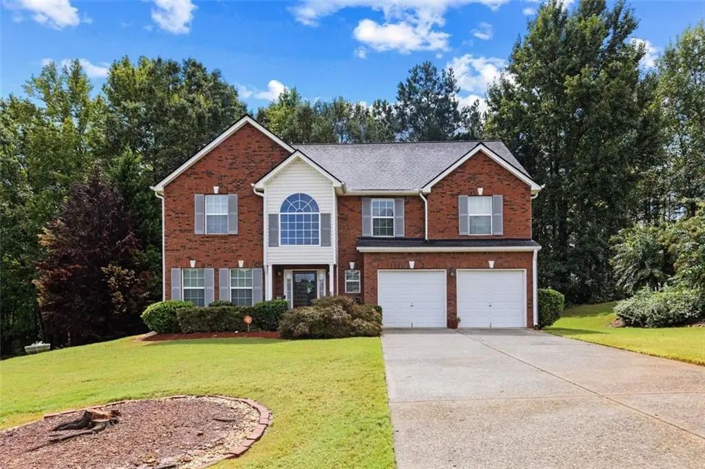 1835 Winding Crossing Trail, Fairburn