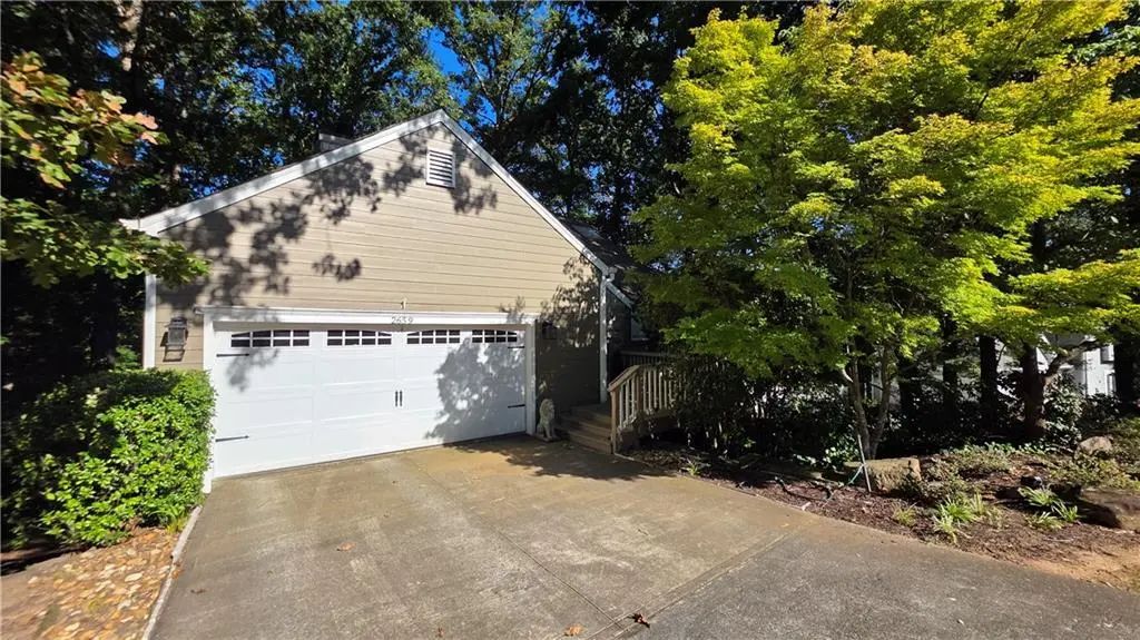 2659 Spring Rock Way Ne, Roswell