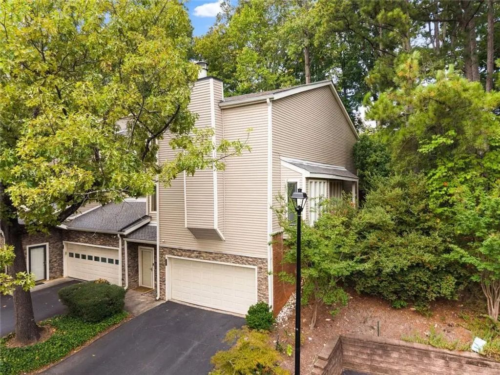 18 Basswood Circle, Sandy Springs