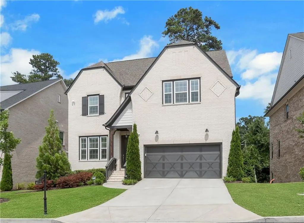 2356 Tilbury Drive, Brookhaven
