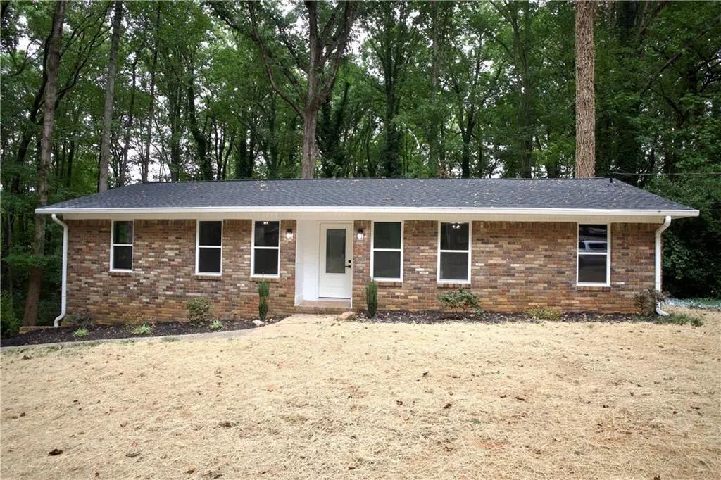 3941 Canterbury Walk, Douglasville