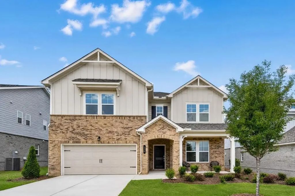 132 Sheryl Way, Loganville